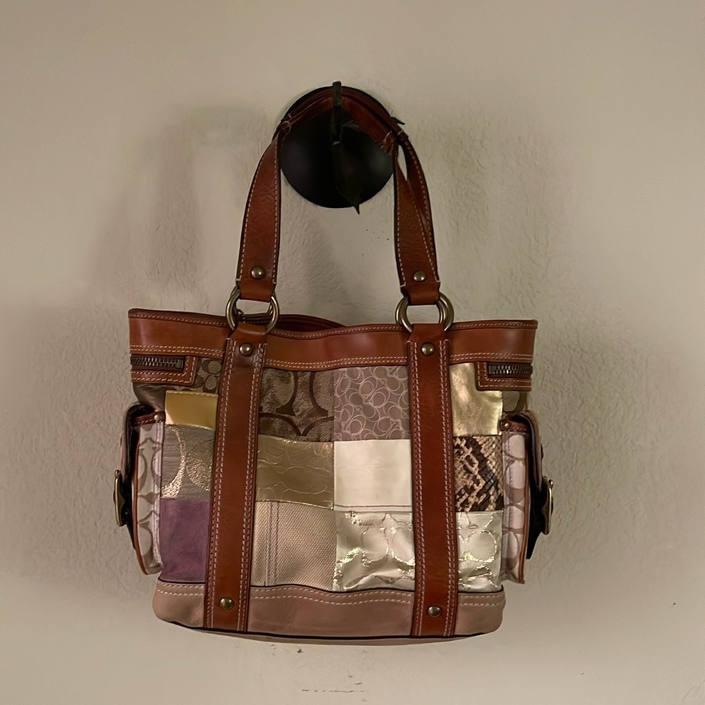 Coach totes bag .